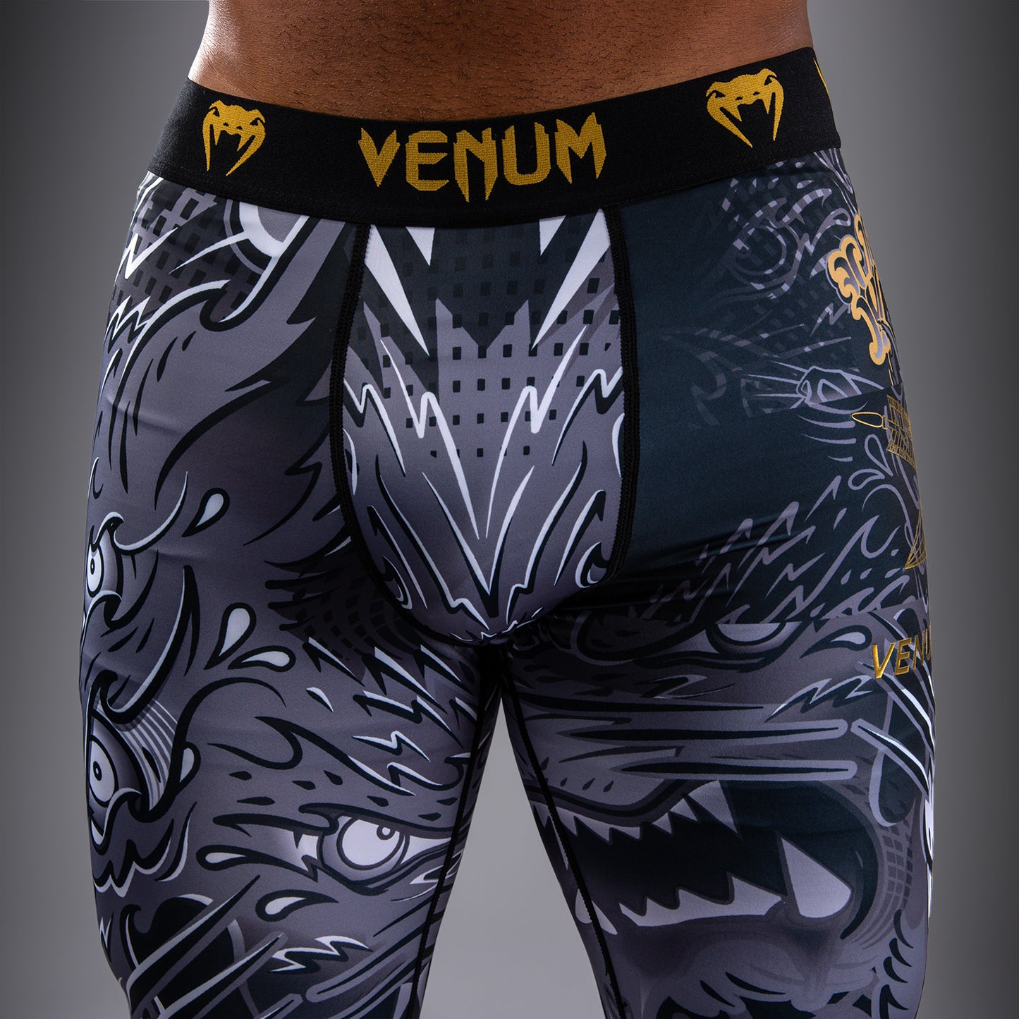 Спатсы Venum Wolf Atak – Чёрный/Серый