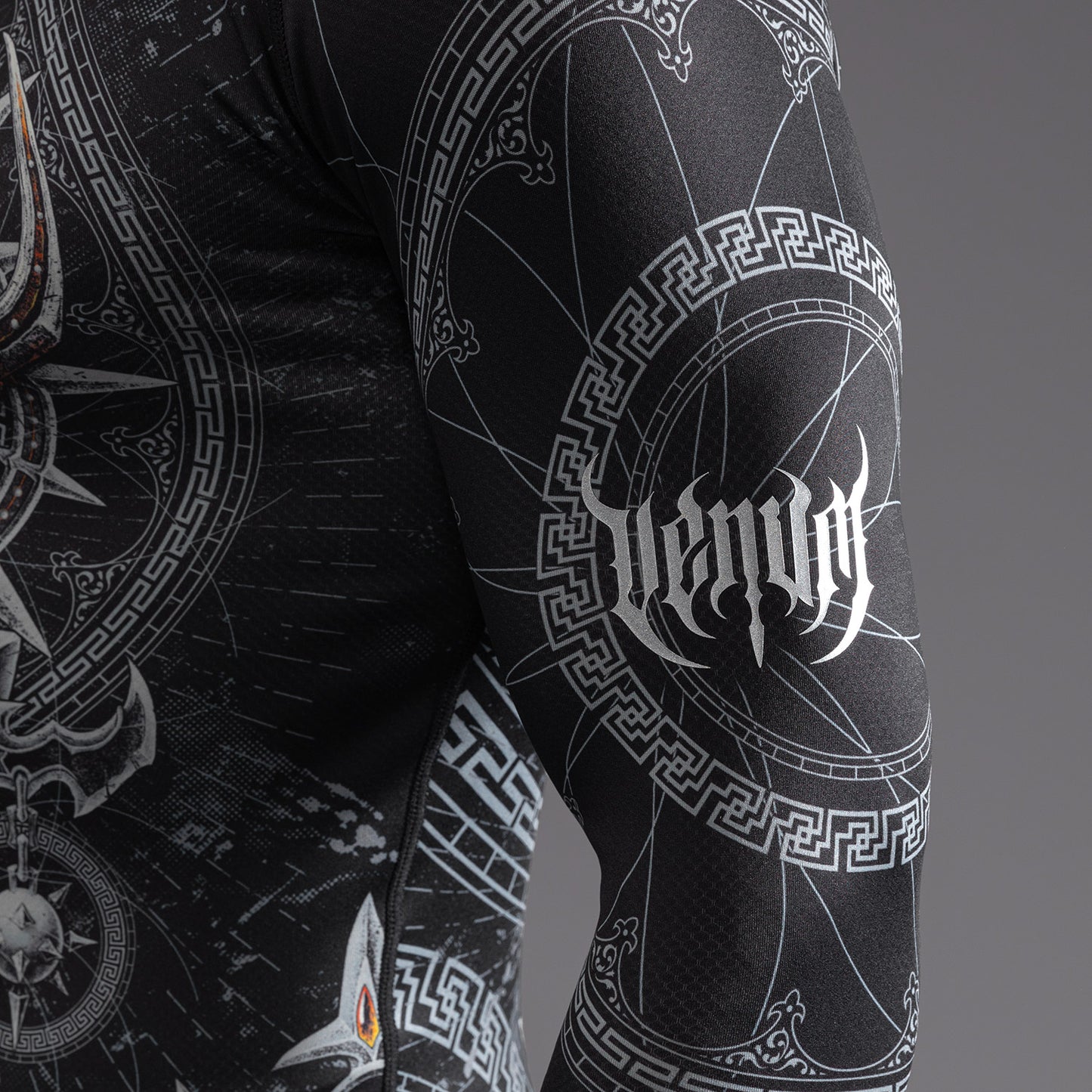 Мужская футболка с длинным рукавом Venum Gladiator 5.0 - черный/серебристый