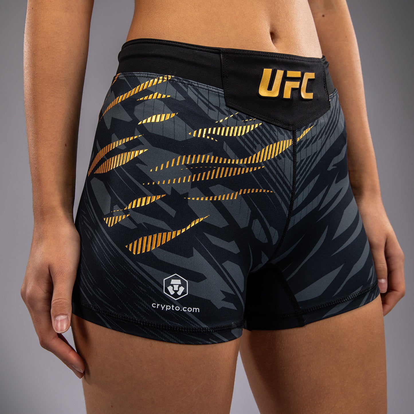 Шорты Vale Tudo UFC Fusion by Venum Authentic Fight Night для женщин - Короткий крой - Champion