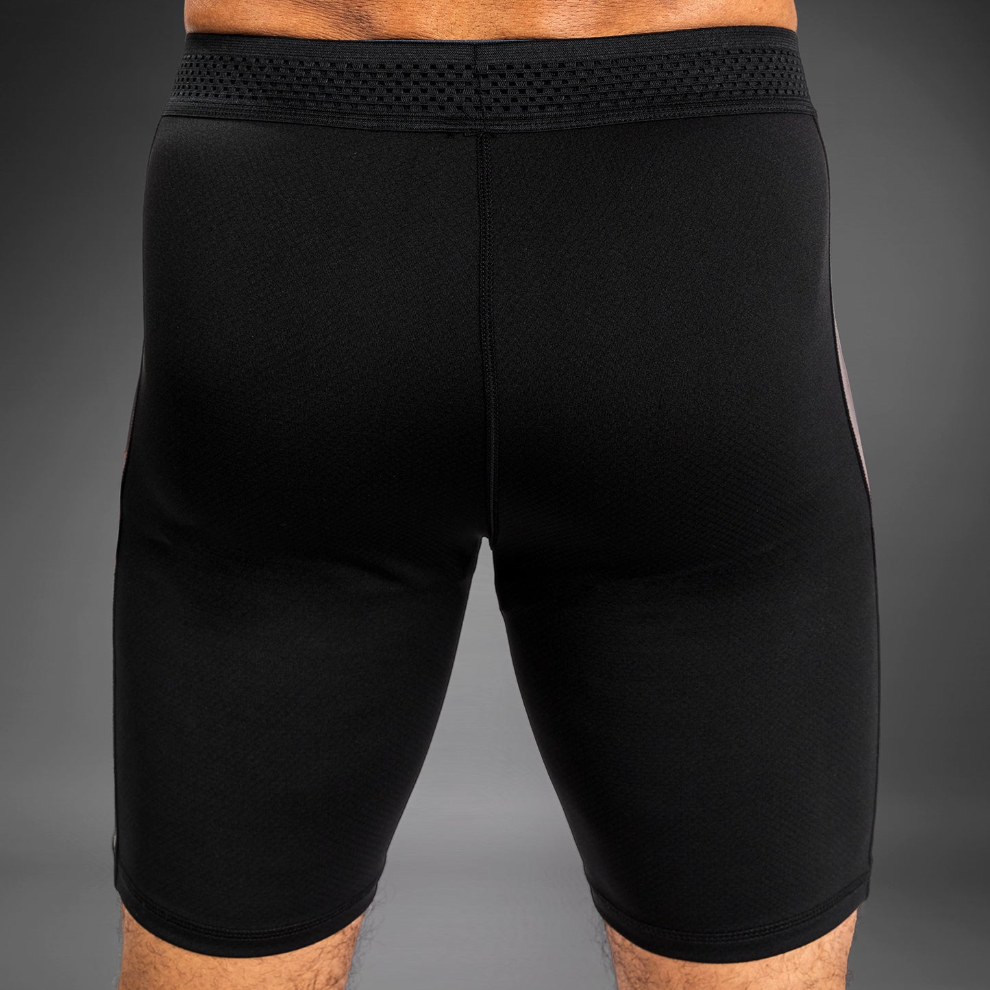 Мужские шорты Venum Attack Vale Tudo Short - черный