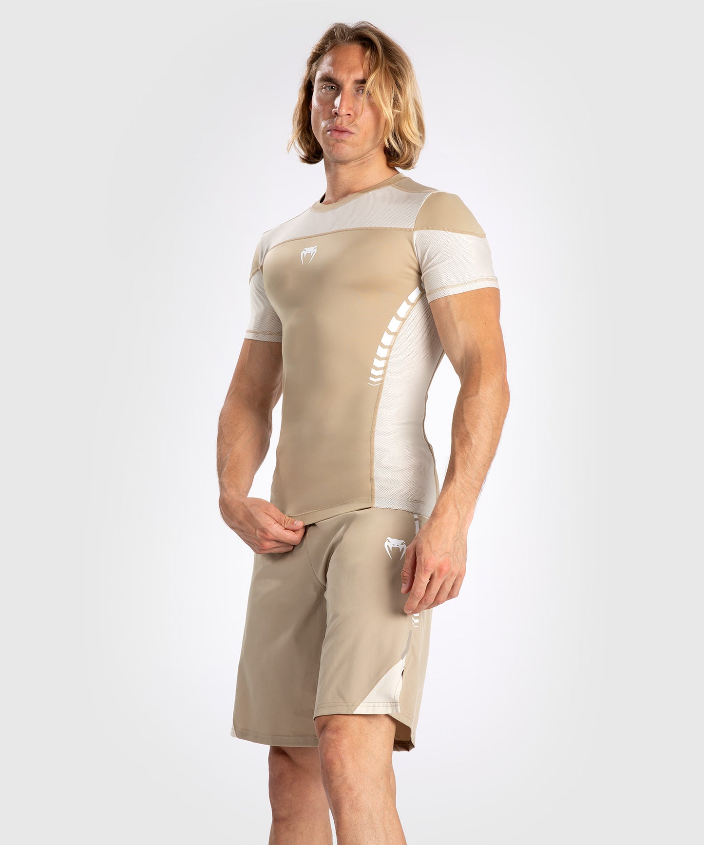 Venum Tempest Мужская Футболка С Коротким Рукавом Rashguard - Бежевый/Песочный