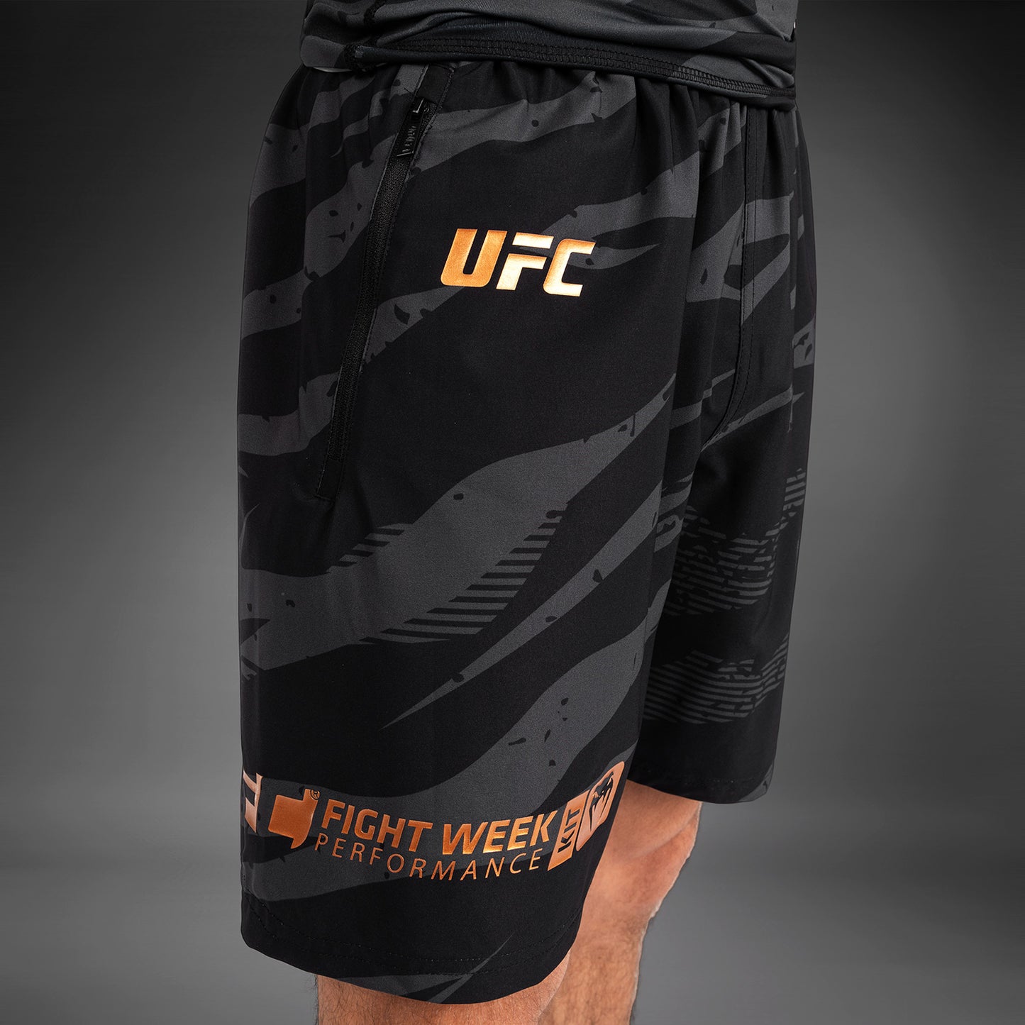 Мужские Шорты UFC Adrenaline By Venum Fight Week Performance - Urban Camo
