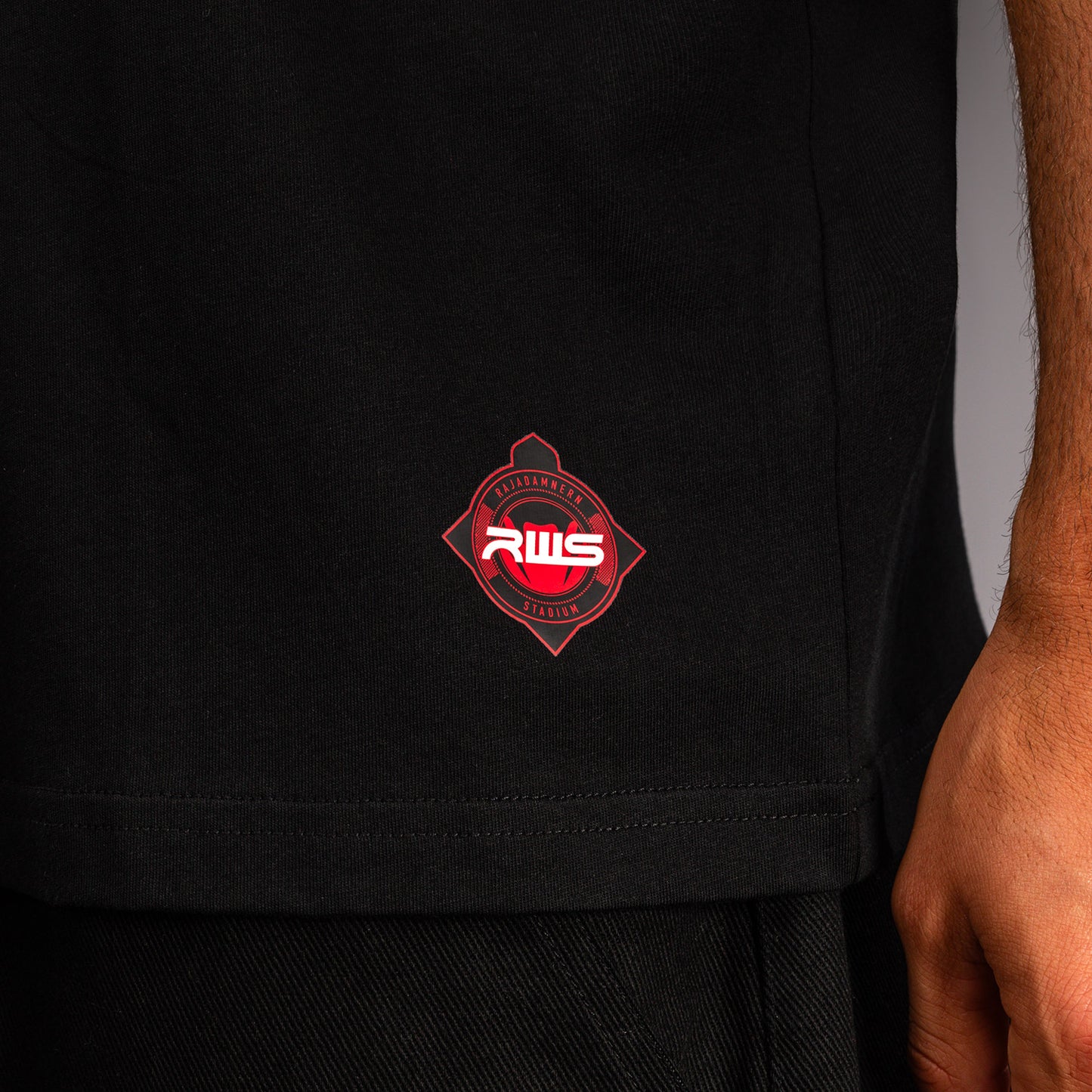Футболка Venum x RWS 2.0 – Чёрный/Красный
