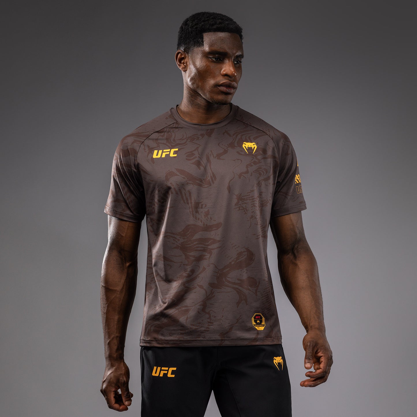 Футболка UFC Fusion by Venum Fight Week Dry-Tech для мужчин - Earthen Brown