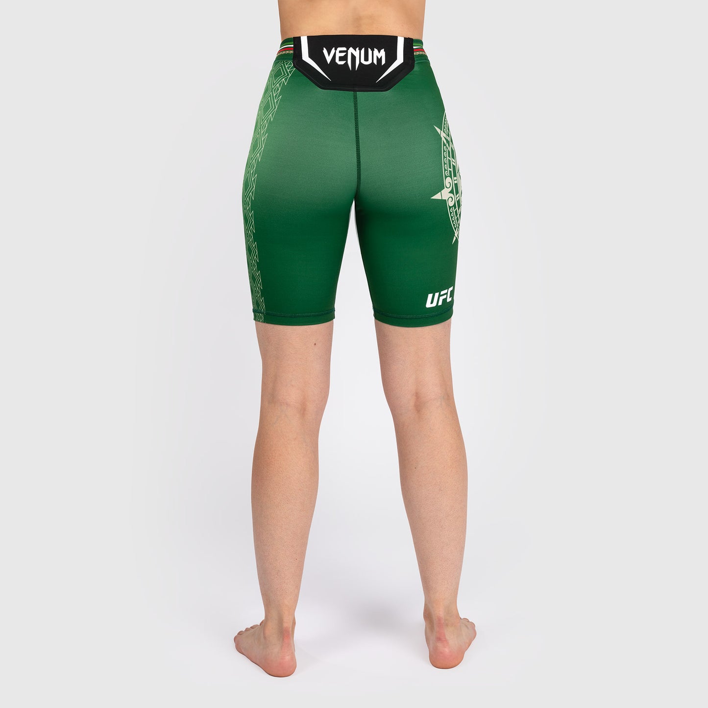 Noche UFC by Venum Authentic Fight Night Женские шорты Vale Tudo, удлиненный крой, зеленый цвет