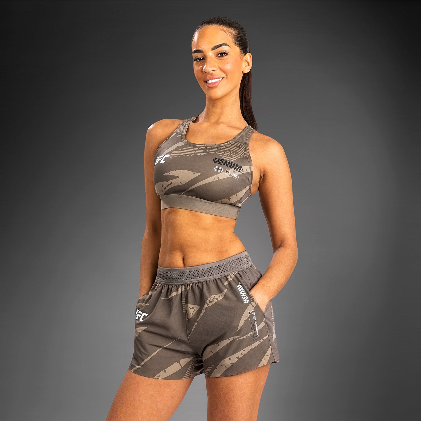 Женские Спортивные Шорты UFC Adrenaline By Venum Fight Week - Desert Camo