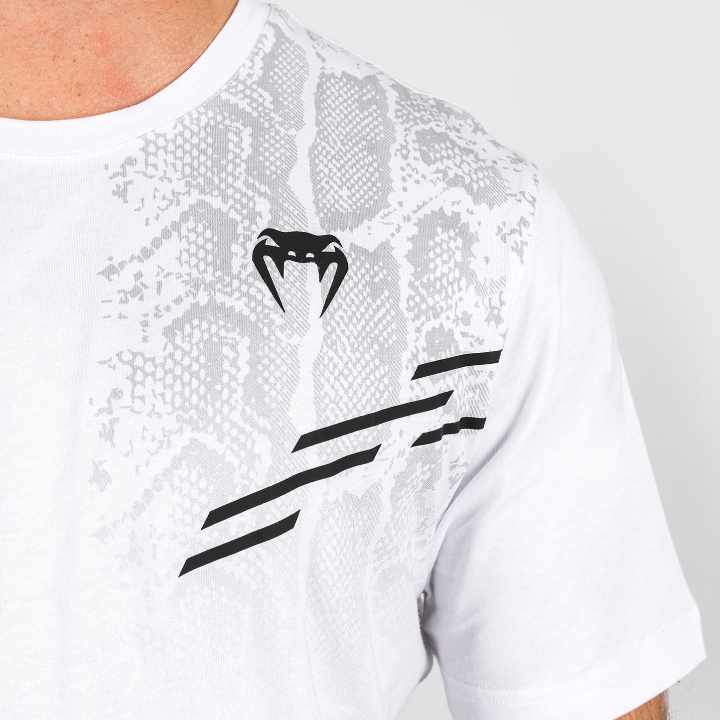 UFC Adrenaline by Venum Replica Мужская футболка с коротким рукавом - Белый