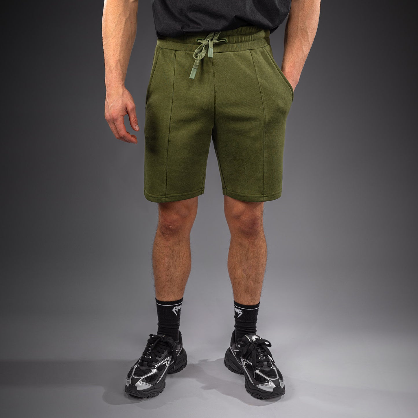 Хлопковые шорты Venum Classic Fleece – Хаки