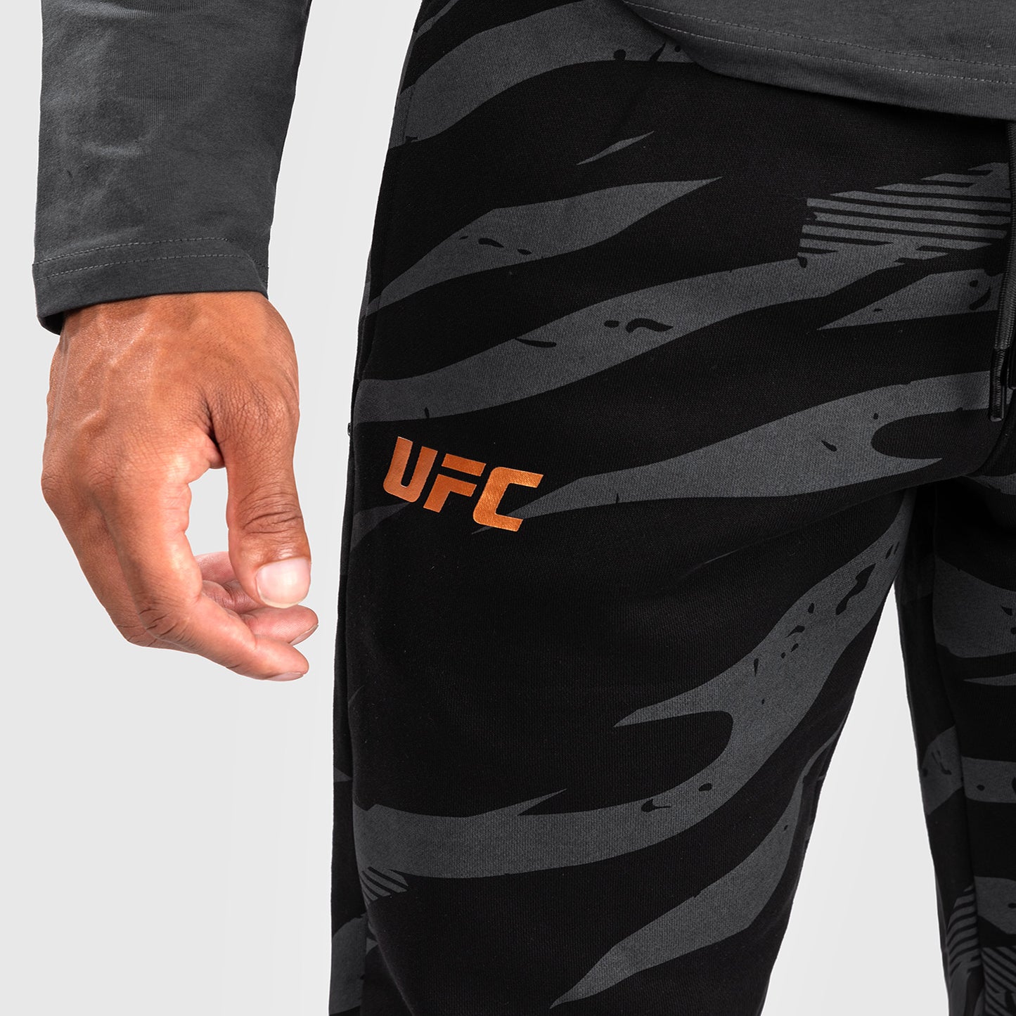 Мужские Брюки UFC Adrenaline By Venum Fight Week - Urban Camo