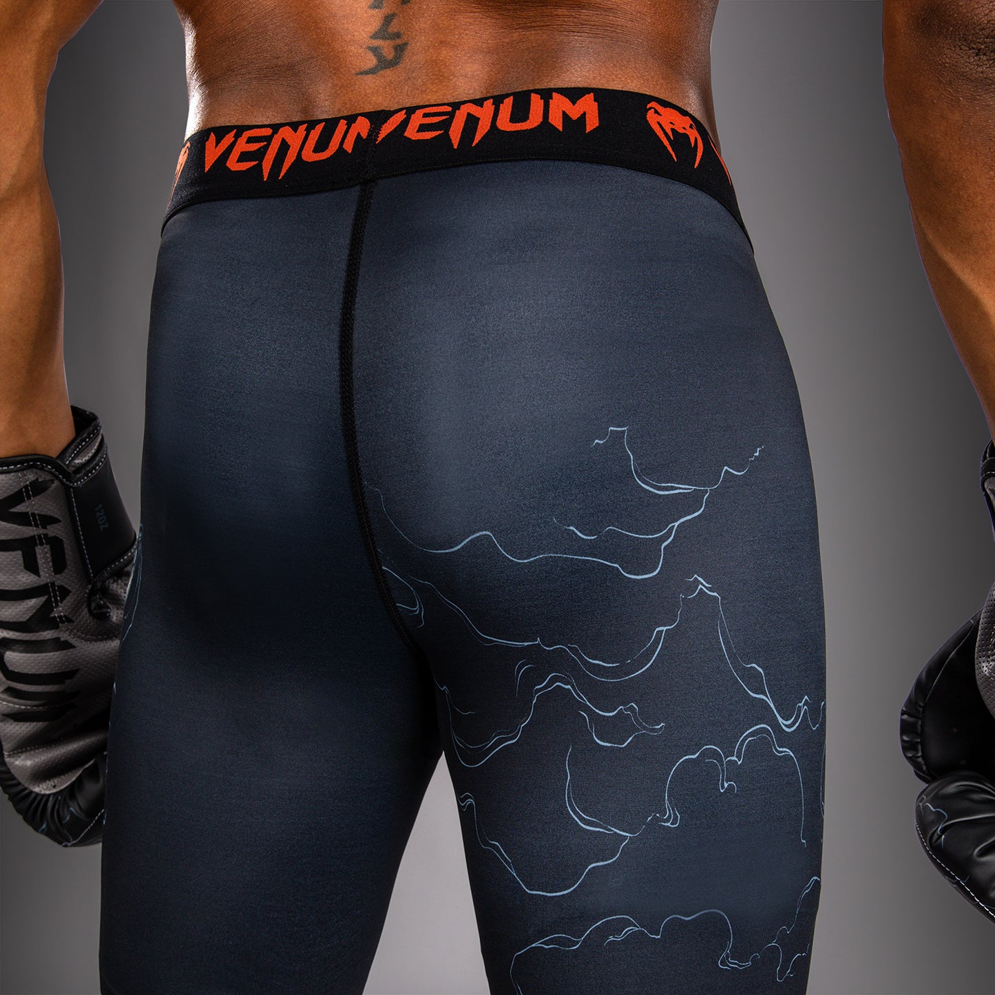 Компрессионные шорты Venum Thunder Dragon – Чёрный/Серый/Медный