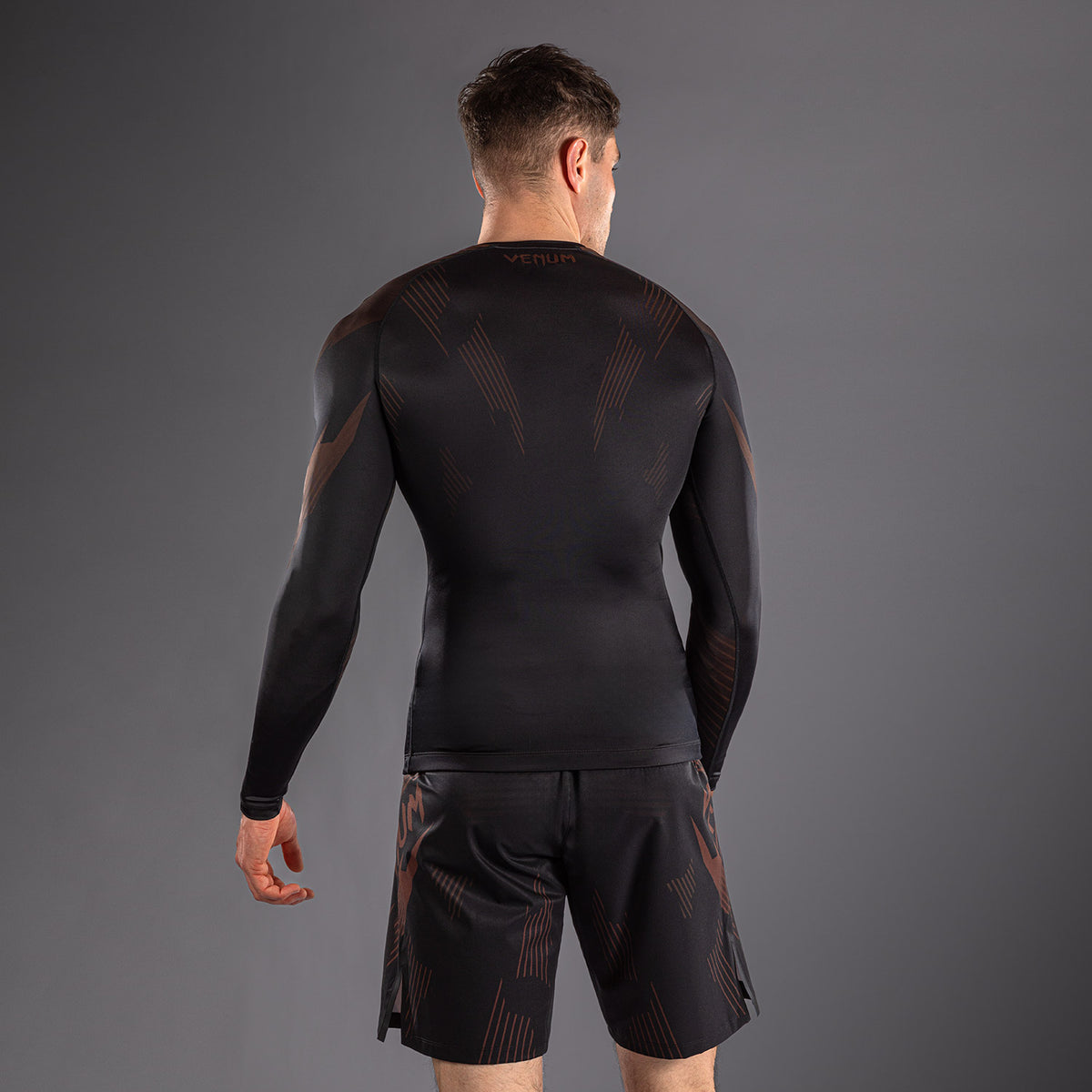 Рашгард с длинным рукавом Venum No-Gi 6.0 - Чёрный/Коричневый