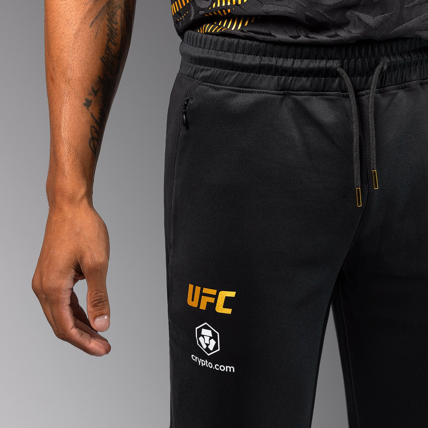 Штаны UFC Fusion by Venum Authentic Fight Night с прямыми ногами для мужчин - Champion