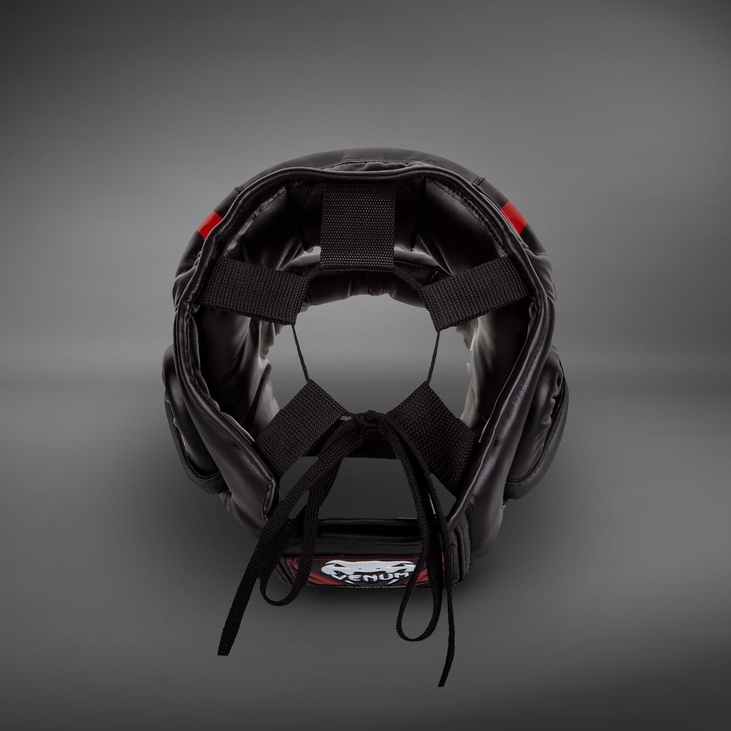 Боксерский шлем - черный Venum Elite Iron