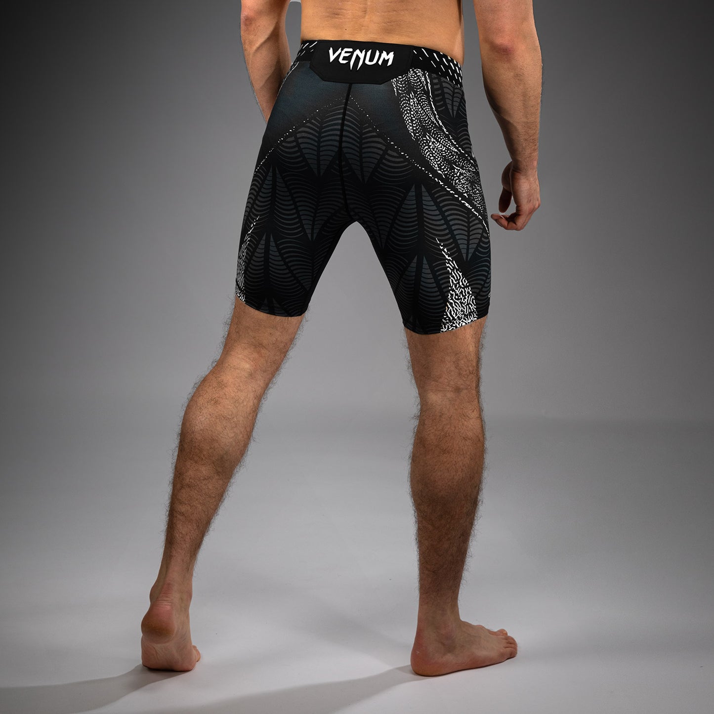 UFC Zenith by Venum Authentic Fight Night Шорты Vale Tudo Мужские - Чёрный