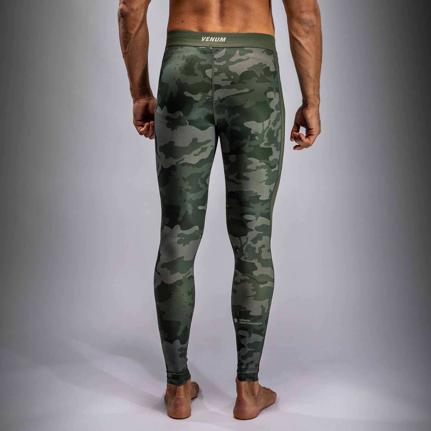 Компессионные леггинсы для мужчин Venum G-Fit Air - Военный камуфляж