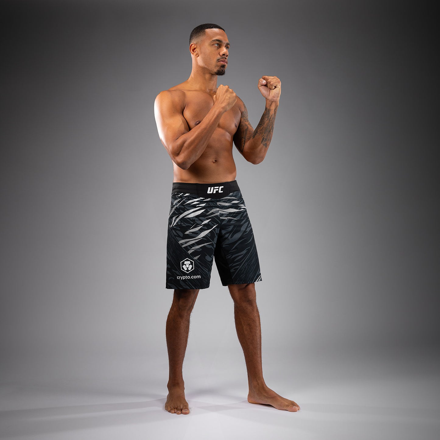 Шорты UFC Fusion by Venum Authentic Fight Night для мужчин - Длинный крой - Black