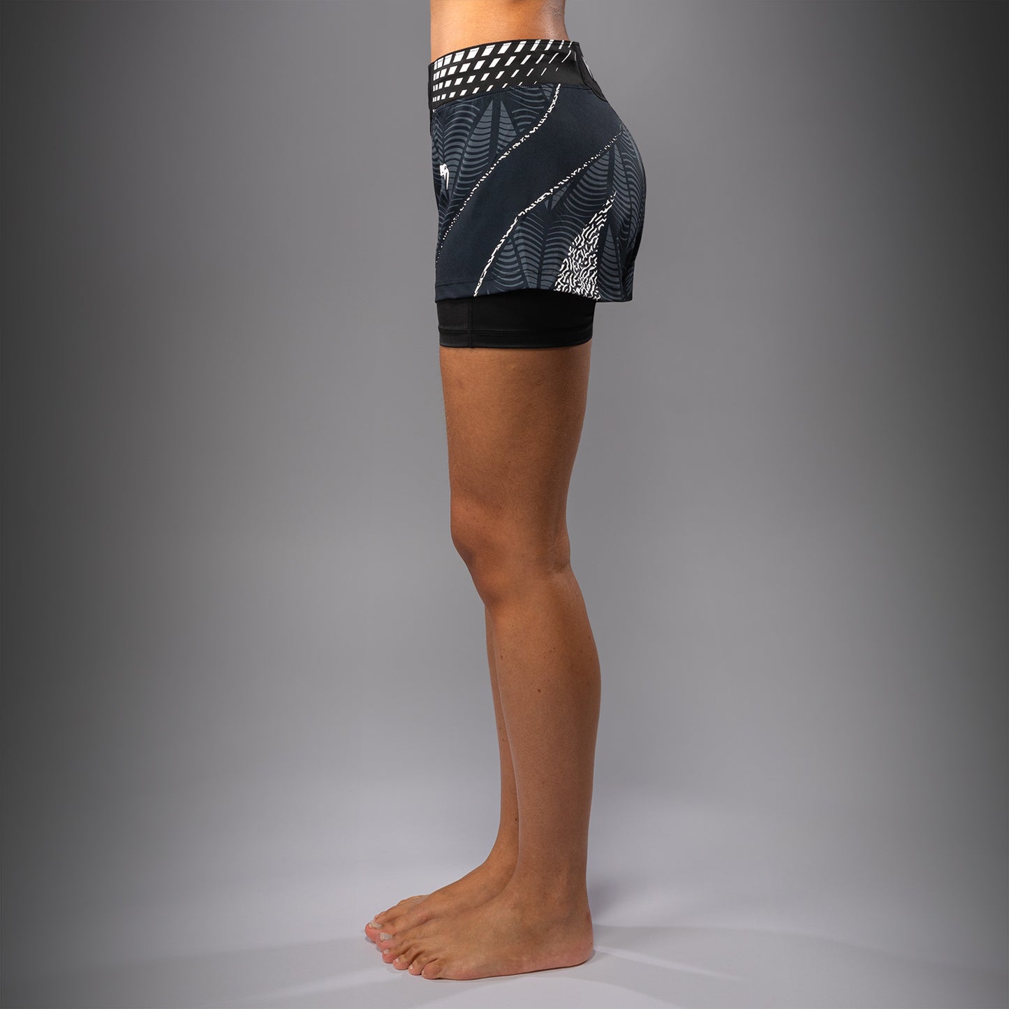 UFC Zenith by Venum Authentic Fight Night Короткие Шорты Fight Женские - Чёрный