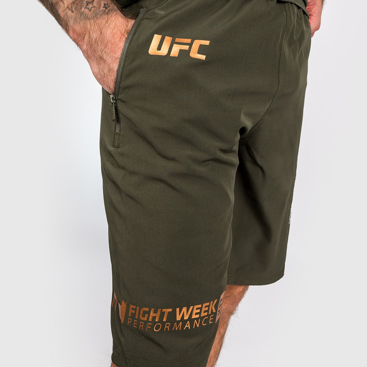 UFC Adrenaline by Venum Fight Week Мужские шорты Performance Shorts - Khaki/Bronze