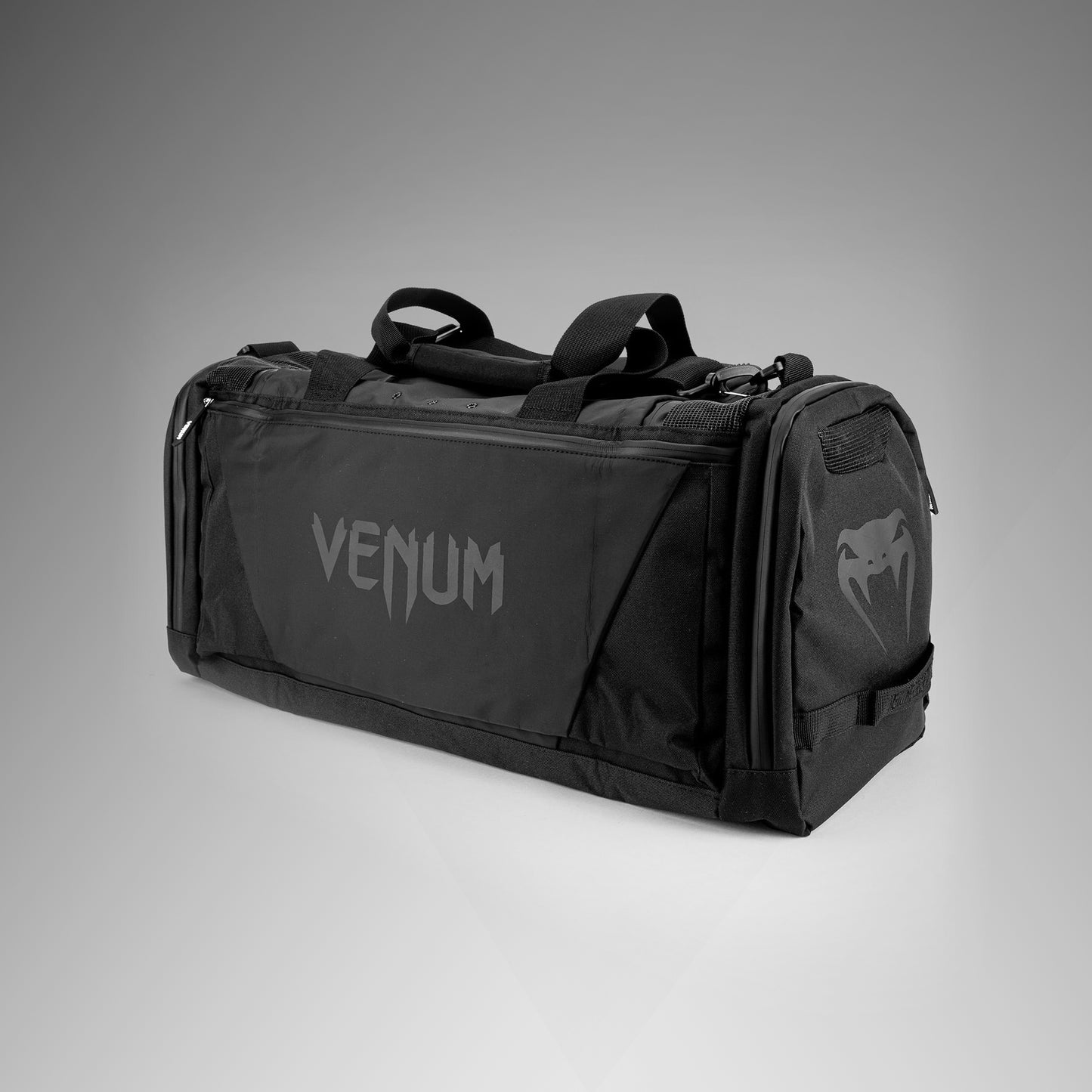 Спортивная сумка Venum Trainer Lite Evo – (48 л)