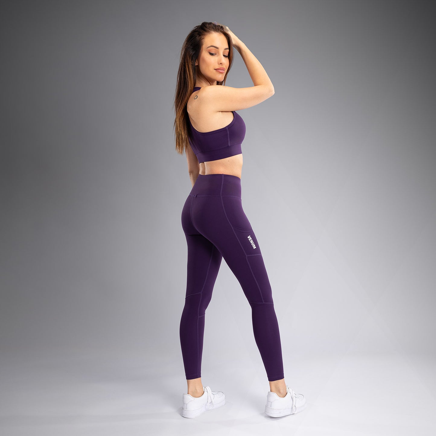 Спортивный бра для женщин Venum Essential Medium Impact - Темно-фиолетовый