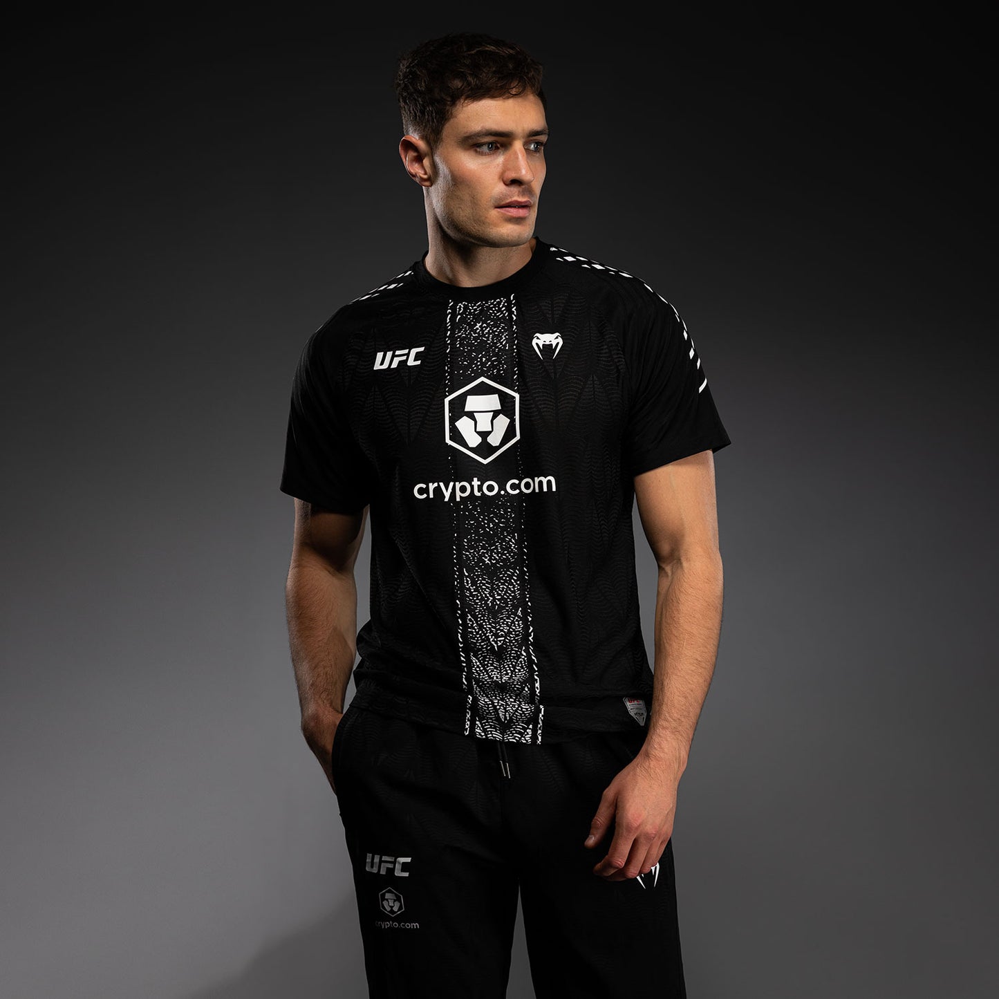 Официальная выходная футболка UFC Zenith by Venum Authentic Fight Night Мужская - Чёрный