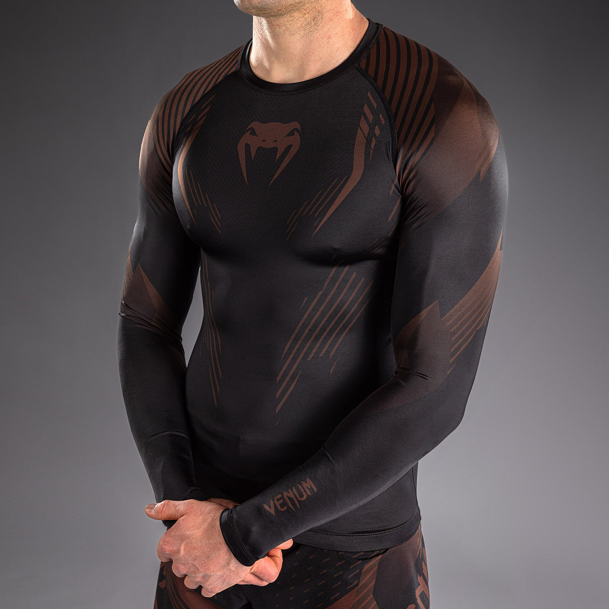 Рашгард с длинным рукавом Venum No-Gi 6.0 - Чёрный/Коричневый