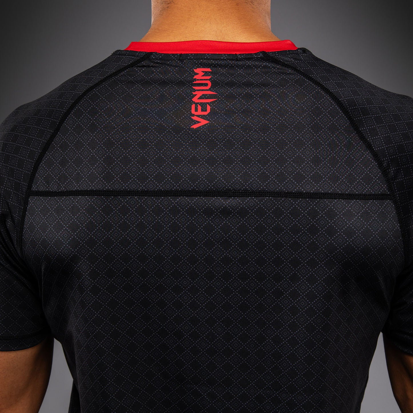 Футболка Dry Tech Venum x Roger Gracie Signature - Чёрный/Красный