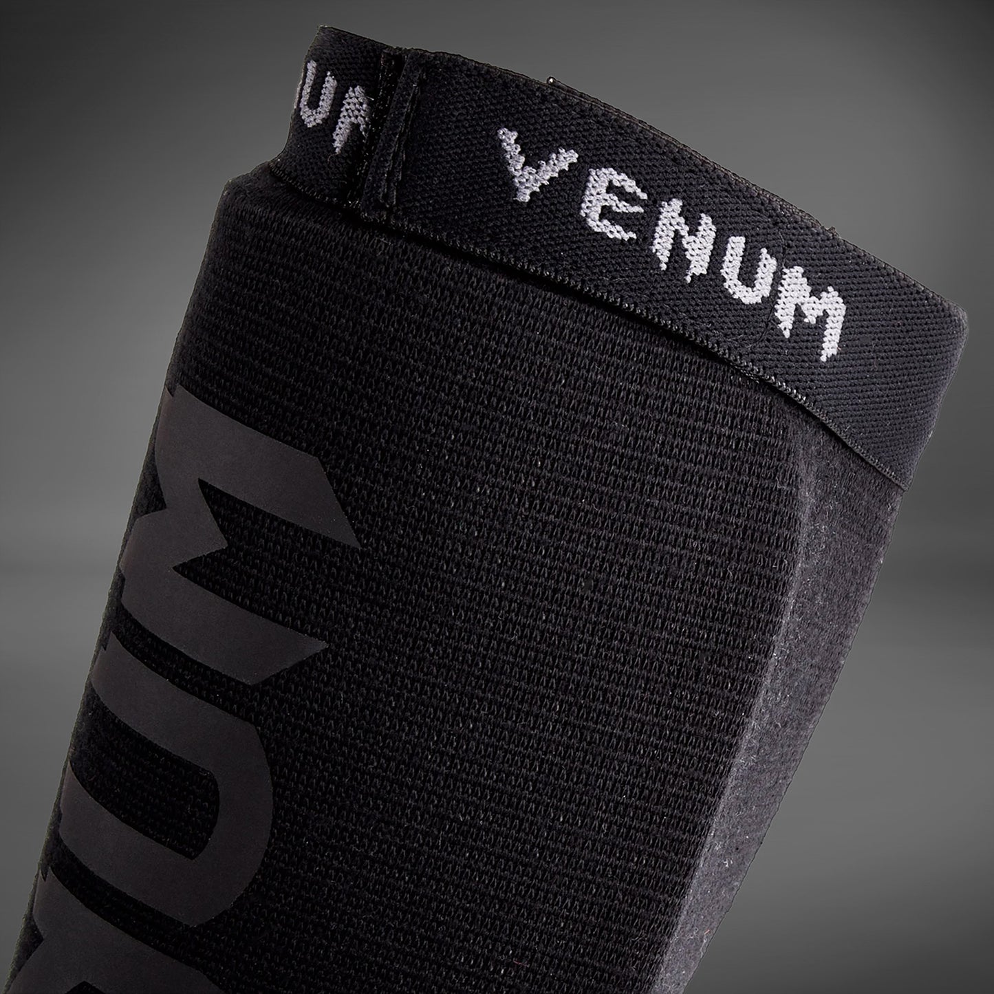 Venum Kontact Защита голени без стопы - черный/черный