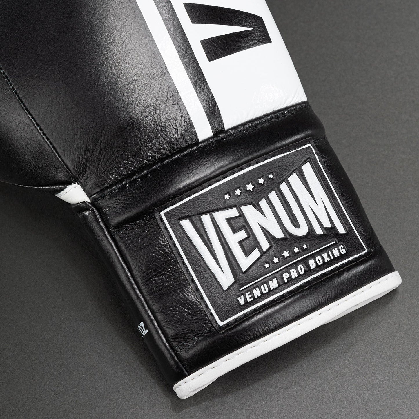 VENUM-03806-108 - Черный/Белый