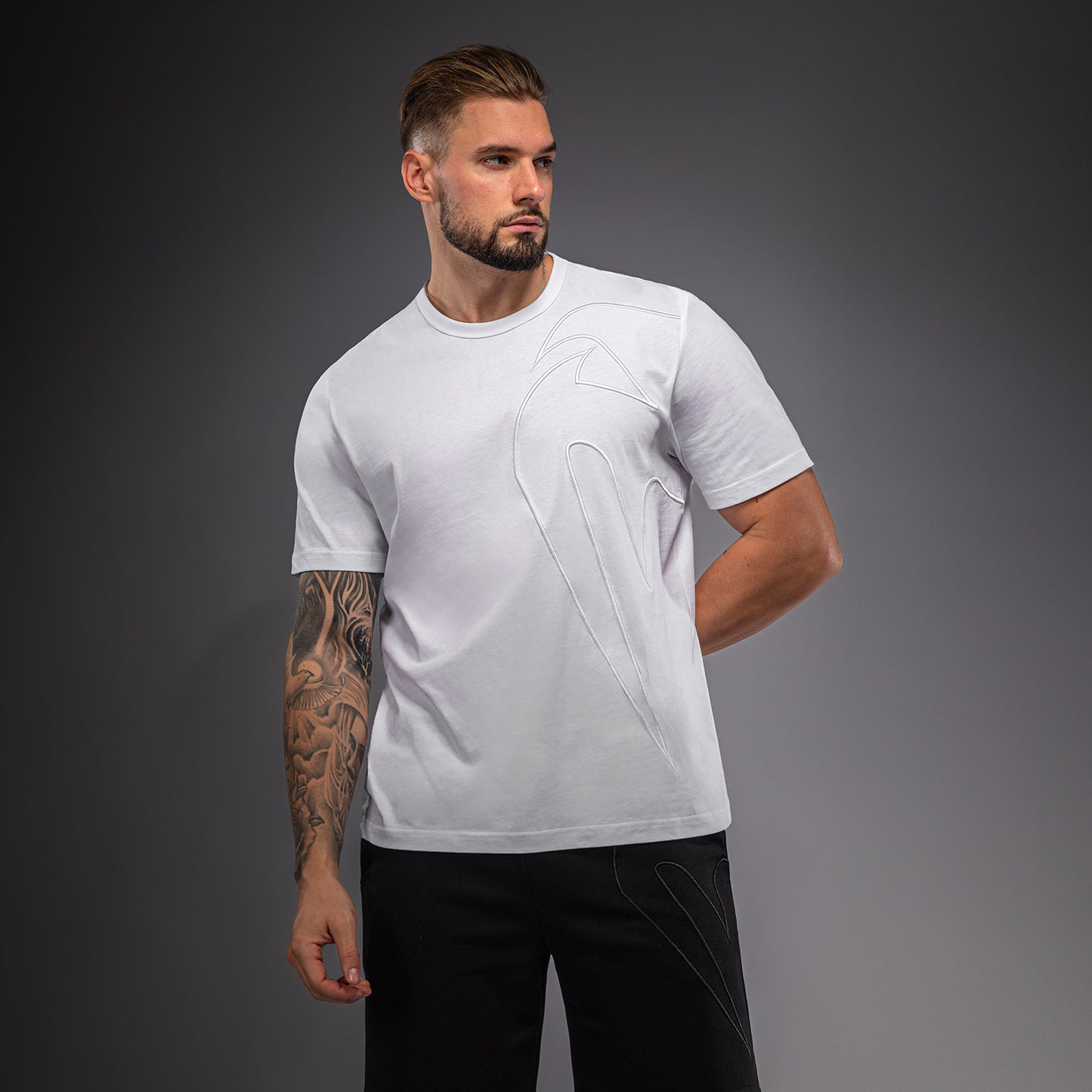 Футболка Venum Giant 3D – Белый