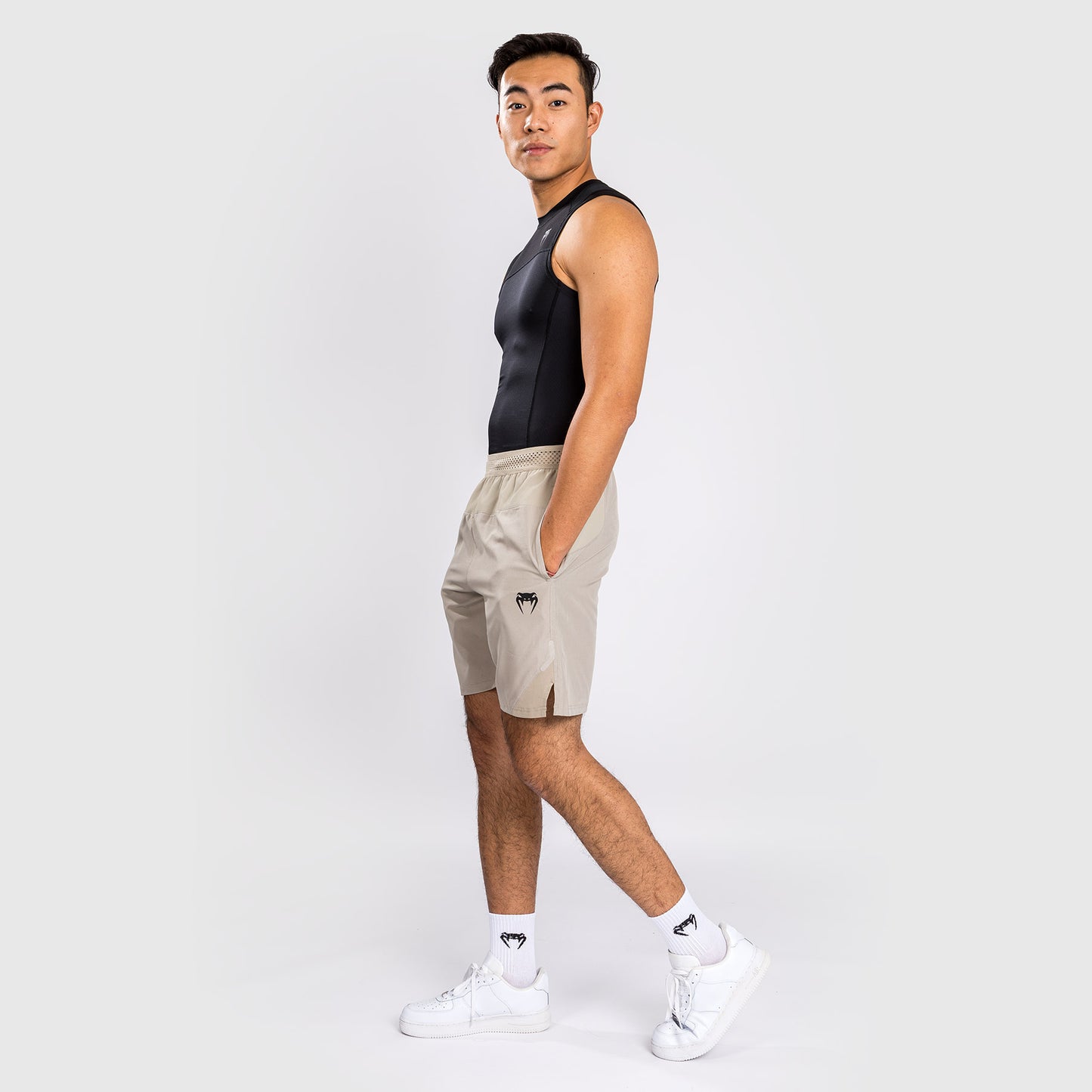Шорты для тренировок Venum G-Fit Air - песочный
