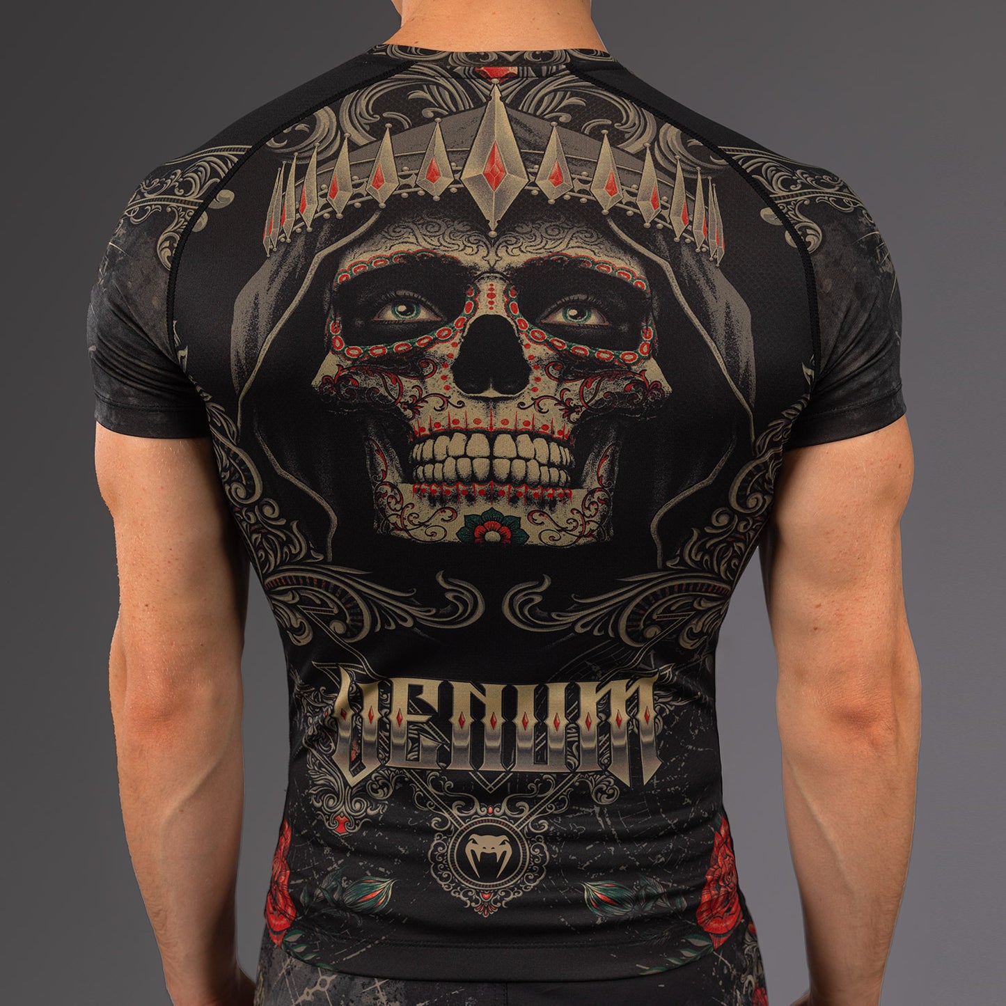 Рашгард короткий рукав Venum Santa Muerte 5.0 мужской - Глубокий Черный/Золото