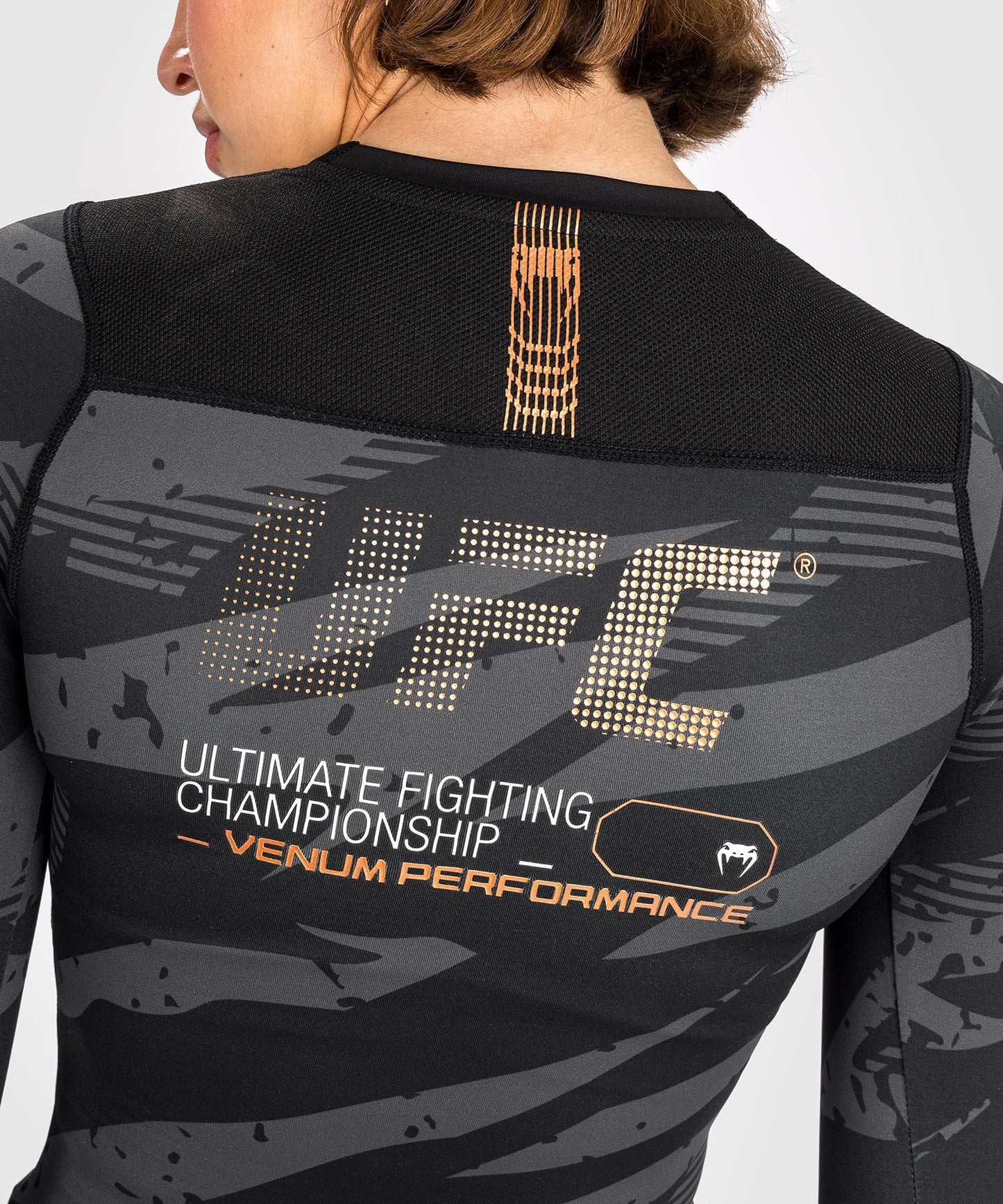 Длинный Рашгард Для Женщин UFC Adrenaline By Venum Fight Week - Urban Camo
