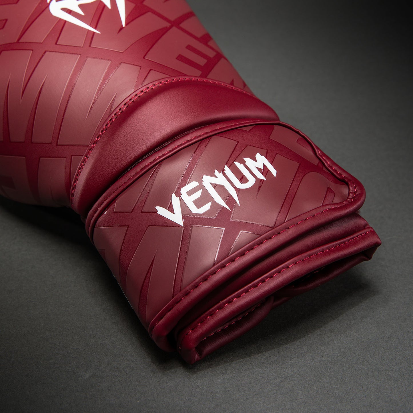 Боксерские перчатки Venum Contender 1.5 XT 3D – Тёмно-красный