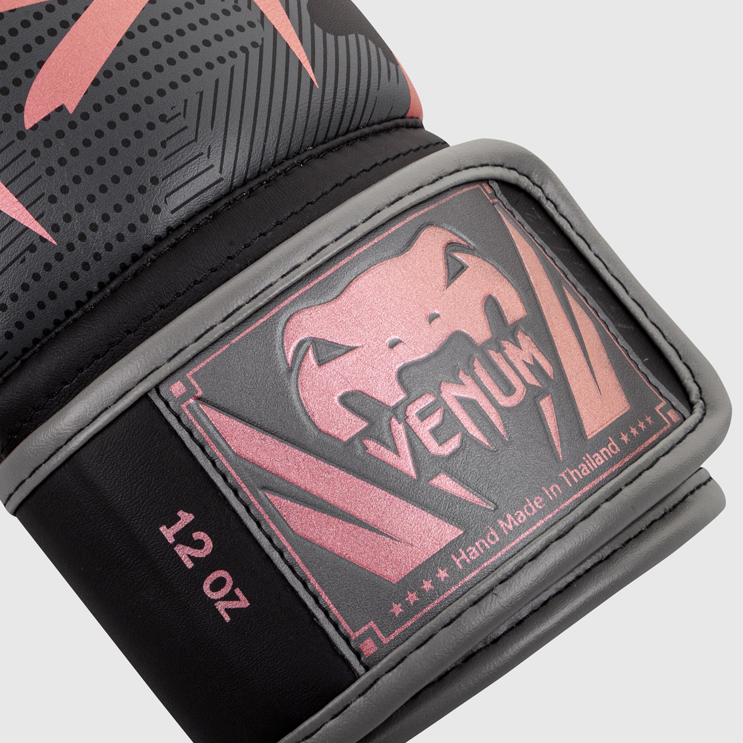 Боксерские перчатки Venum Elite