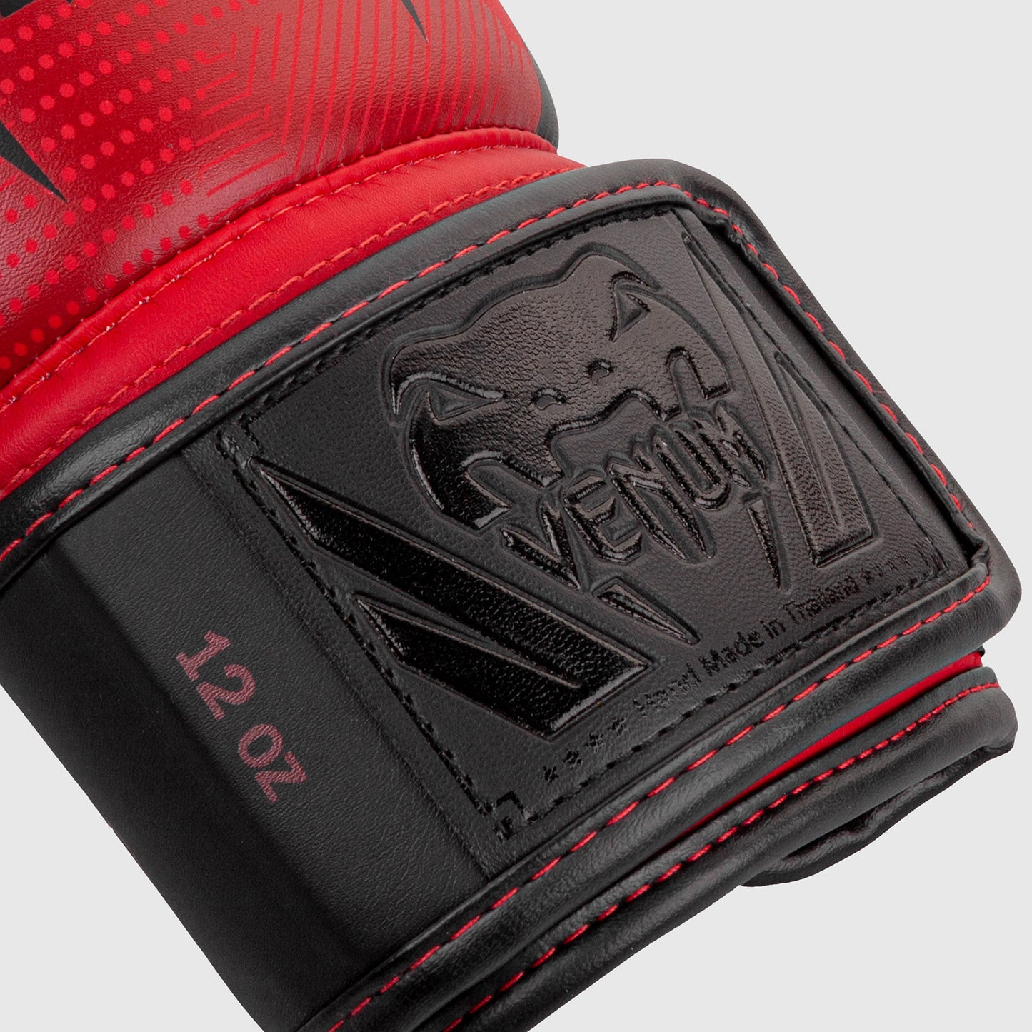 Боксерские перчатки Venum Elite