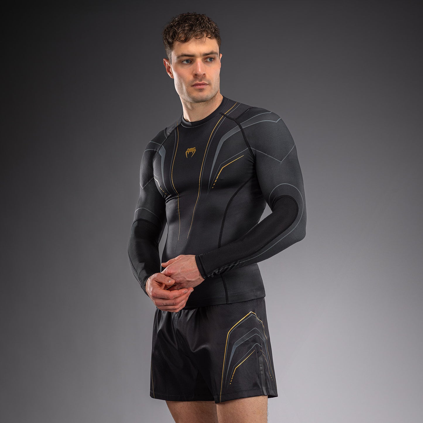 Рашгард с длинным рукавом Venum Streamline – Чёрный/Золотой