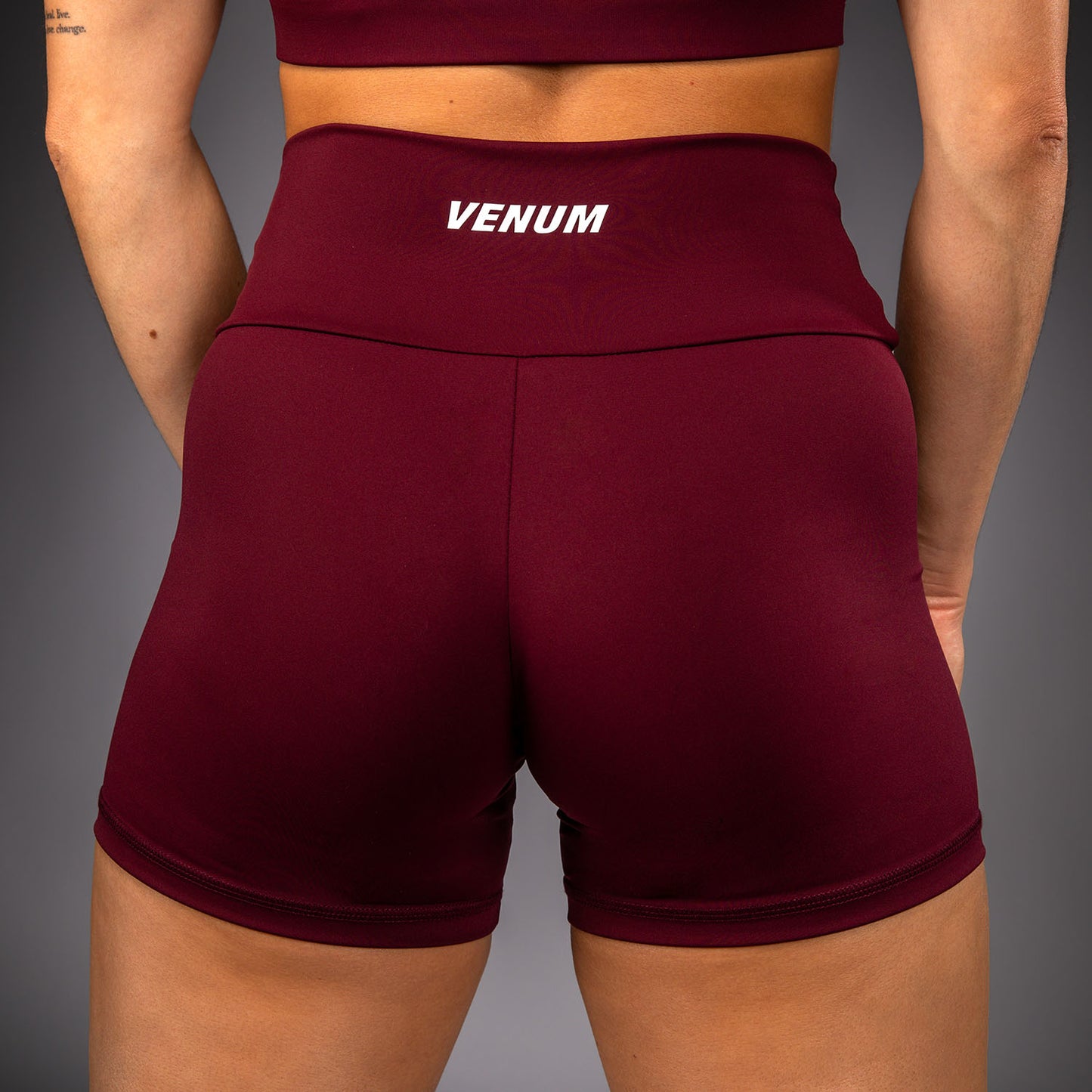 Компрессионные шорты Venum Aero XT - Сливовый