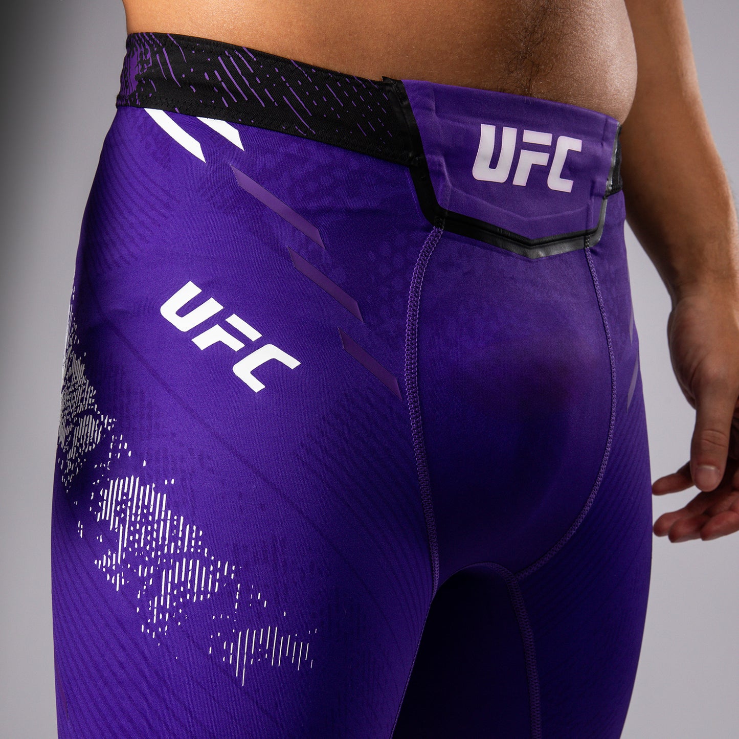 Шорты Vale Tudo UFC Adrenaline by Venum Authentic Fight Night для мужчин - Черный