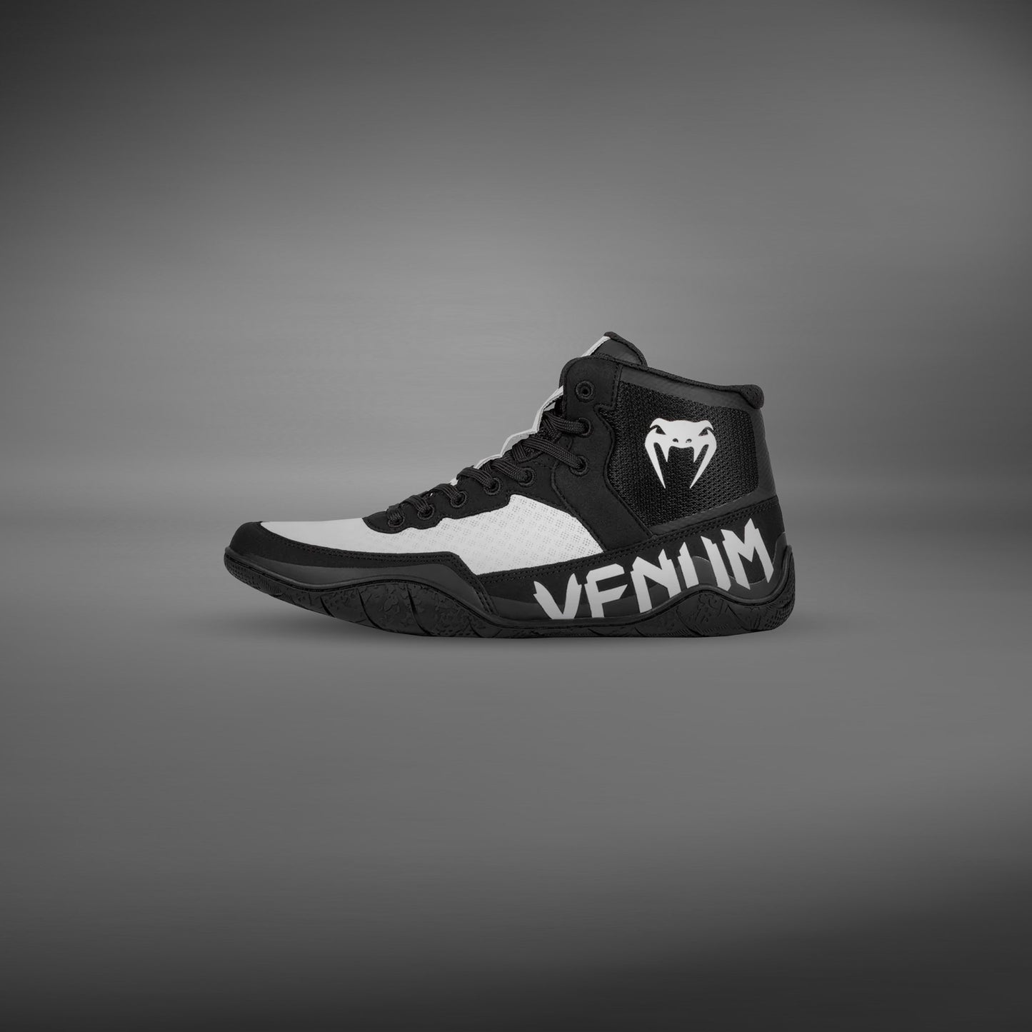Venum Elite Борцовские кроссовки - черный/белый