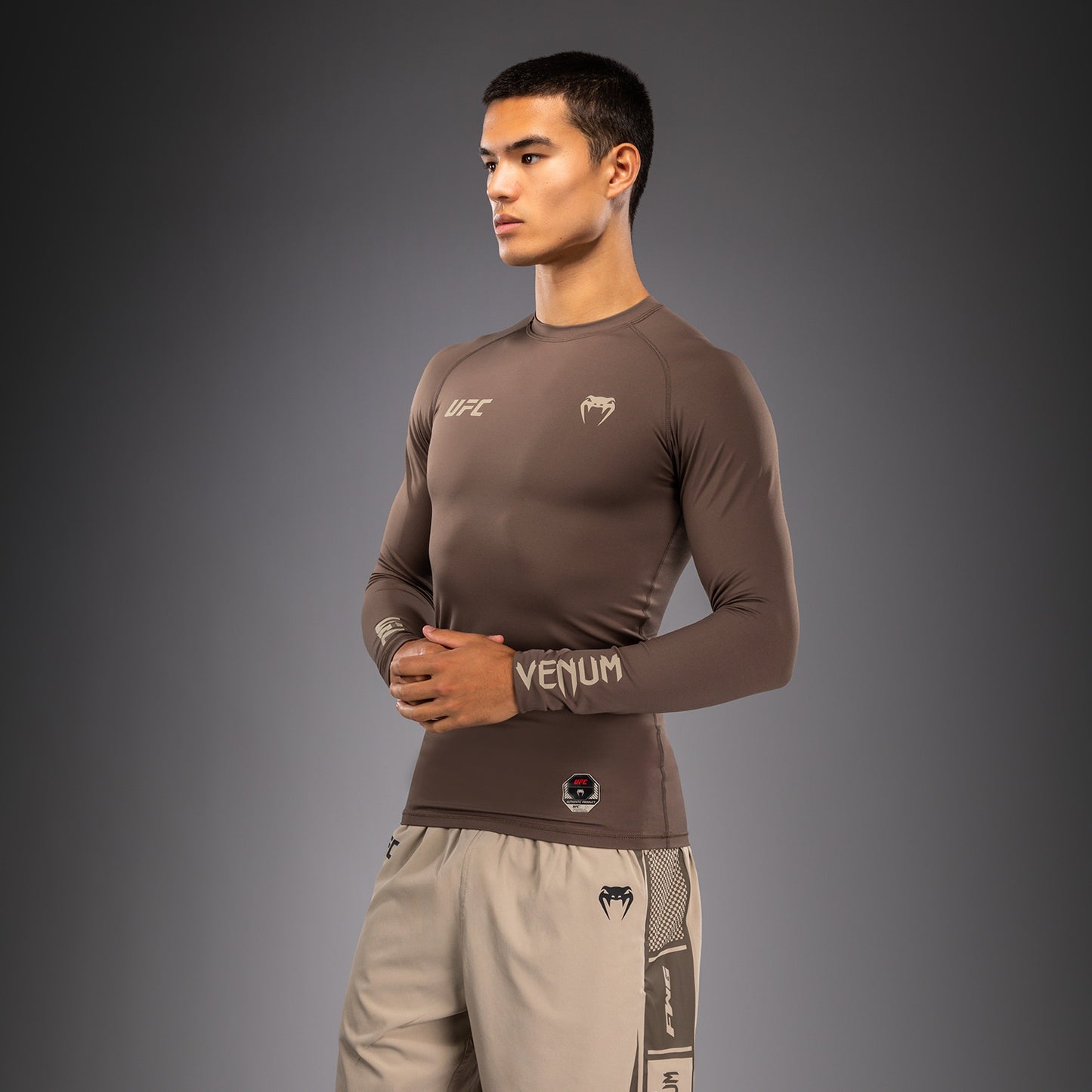 Мужской функциональный рашгард с длинным рукавом Venum UFC Unity by Venum Authentic Fight Week - Коричневый