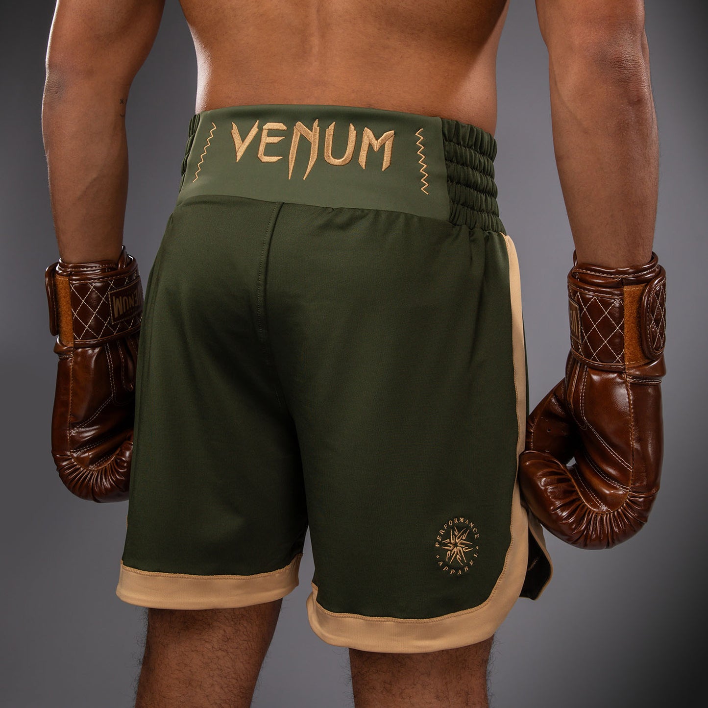 Venum Classic Боксерские шорты - хаки/песочный