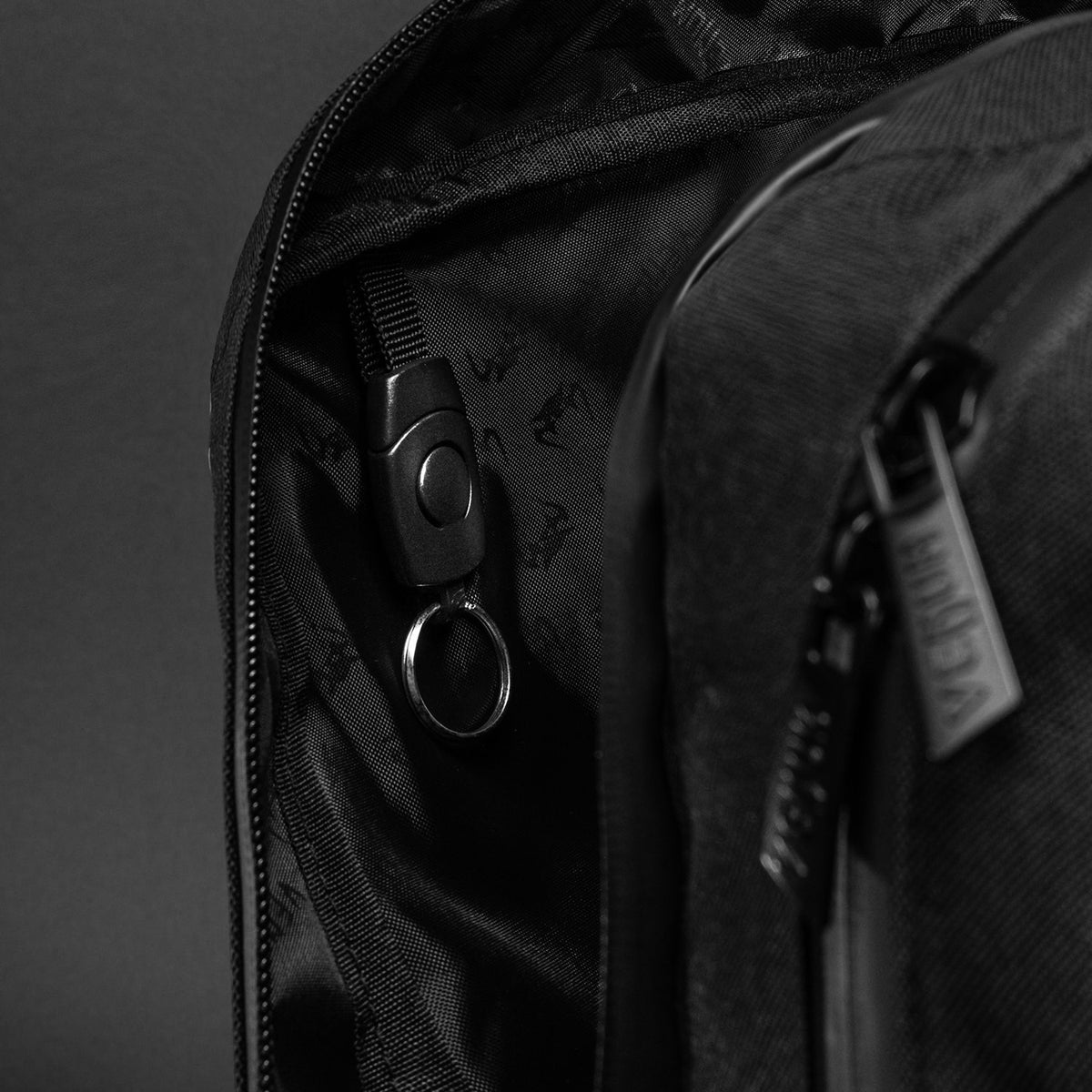 Рюкзак (15-25 L) Venum Amazonia Reborn - Чёрный/Серый