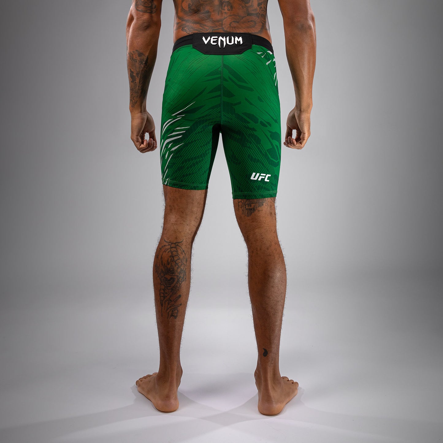 Шорты Vale Tudo UFC Fusion by Venum Authentic Fight Night для мужчин - Green
