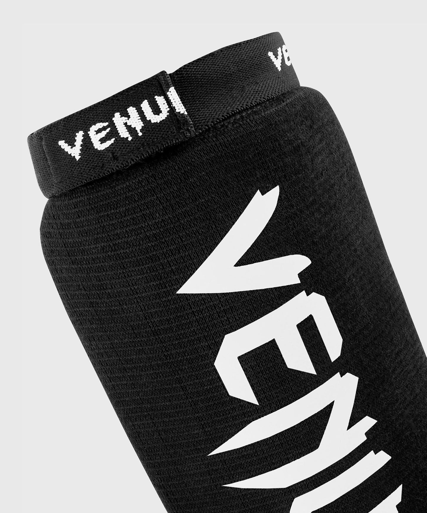 Venum Shin Guards Kontact - черный/белый