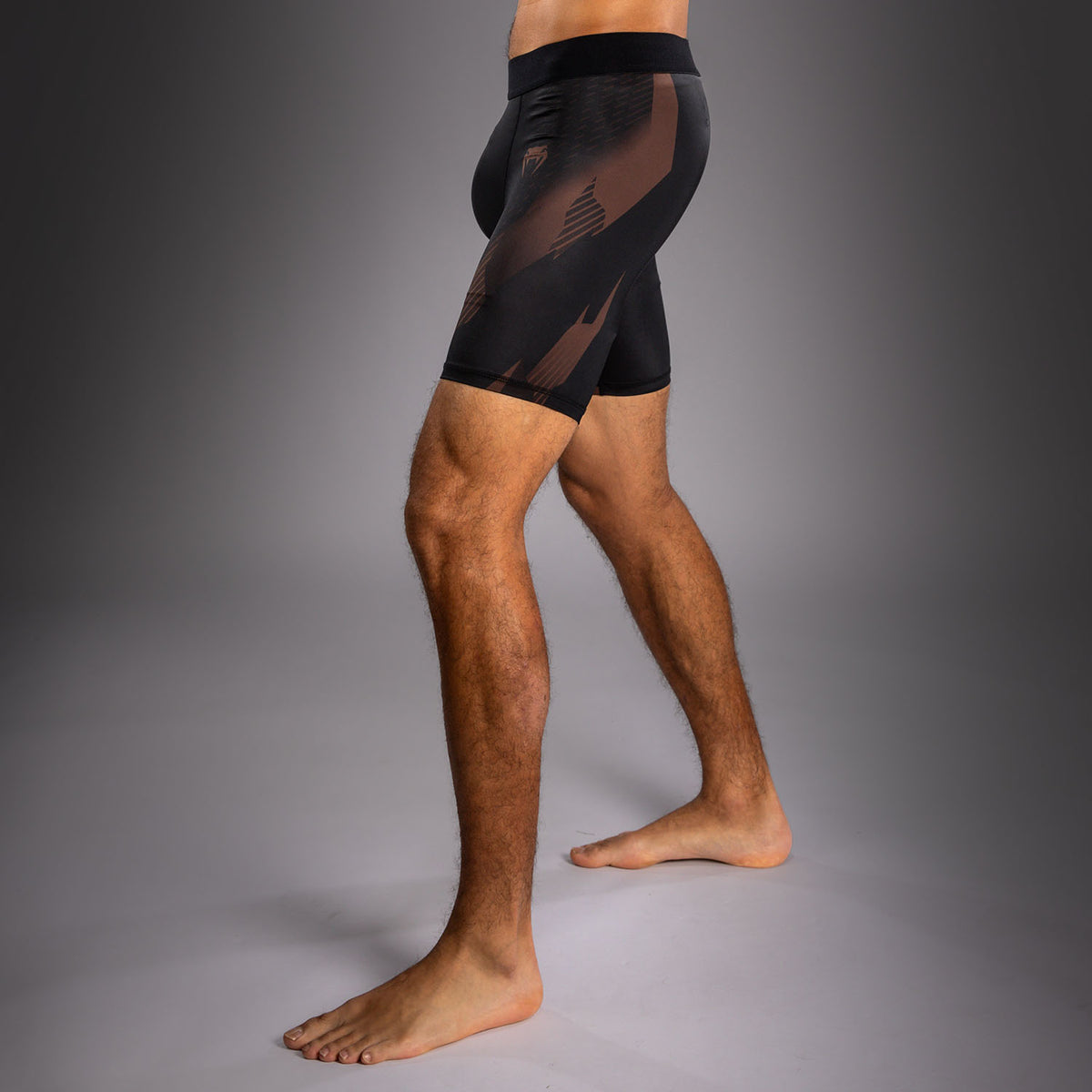 Компрессионные шорты Venum No-Gi 6.0 Vale Tudo - Чёрный/Коричневый