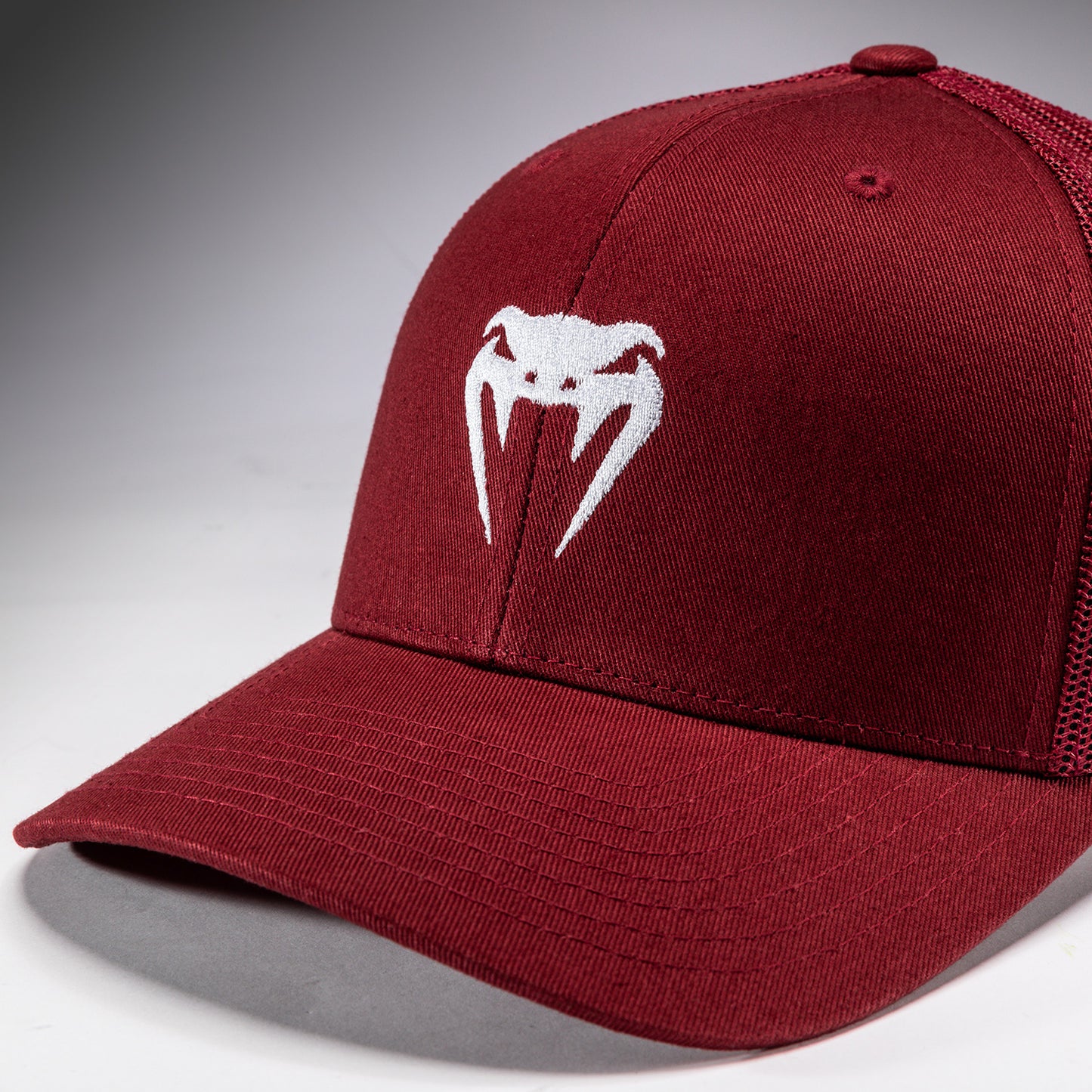 Кепка Venum Trucker Cap - Бордовый