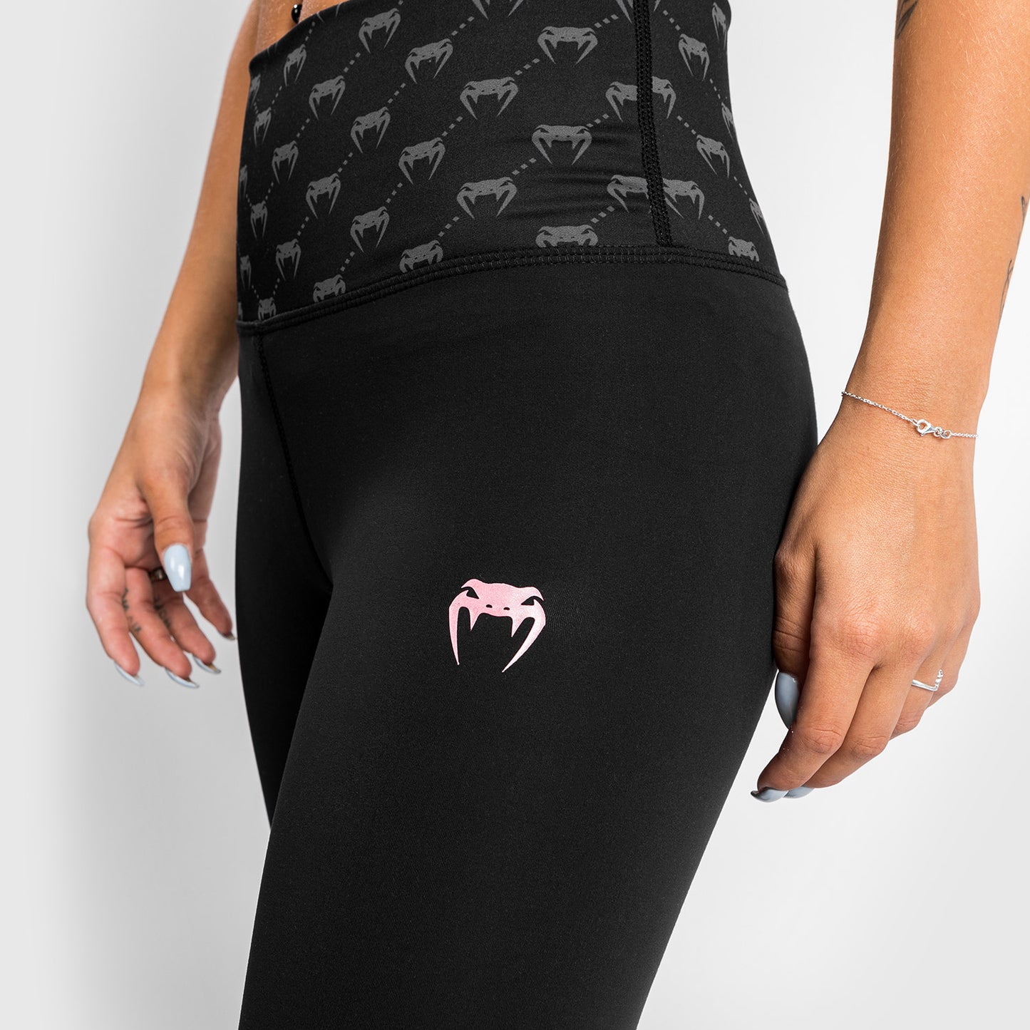 Леггинсы 7/8 Venum Monogram   - черный/розовое золото