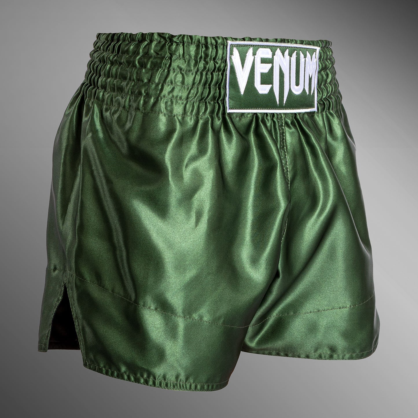 Venum Classic Шорты для муай-тай - хаки/белый