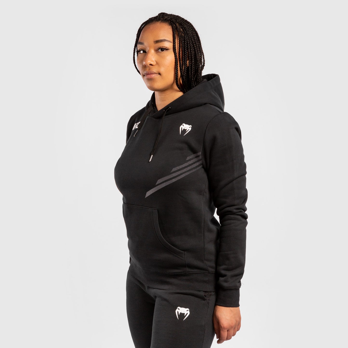 ЖЕНСКАЯ ТОЛСТОВКА UFC VENUM REPLICA - Чёрный